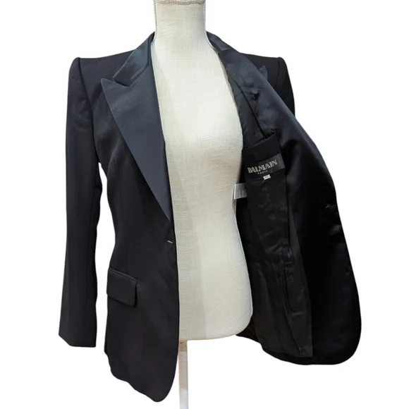 Balmain Paris Women's EU 40 US 8 Elegant Black Tuxedo Blazer with Satin Lapel - Picture 6 of 11